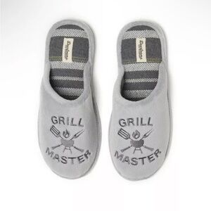 Dearfoams men’s size small 7-8 gray slide slippers